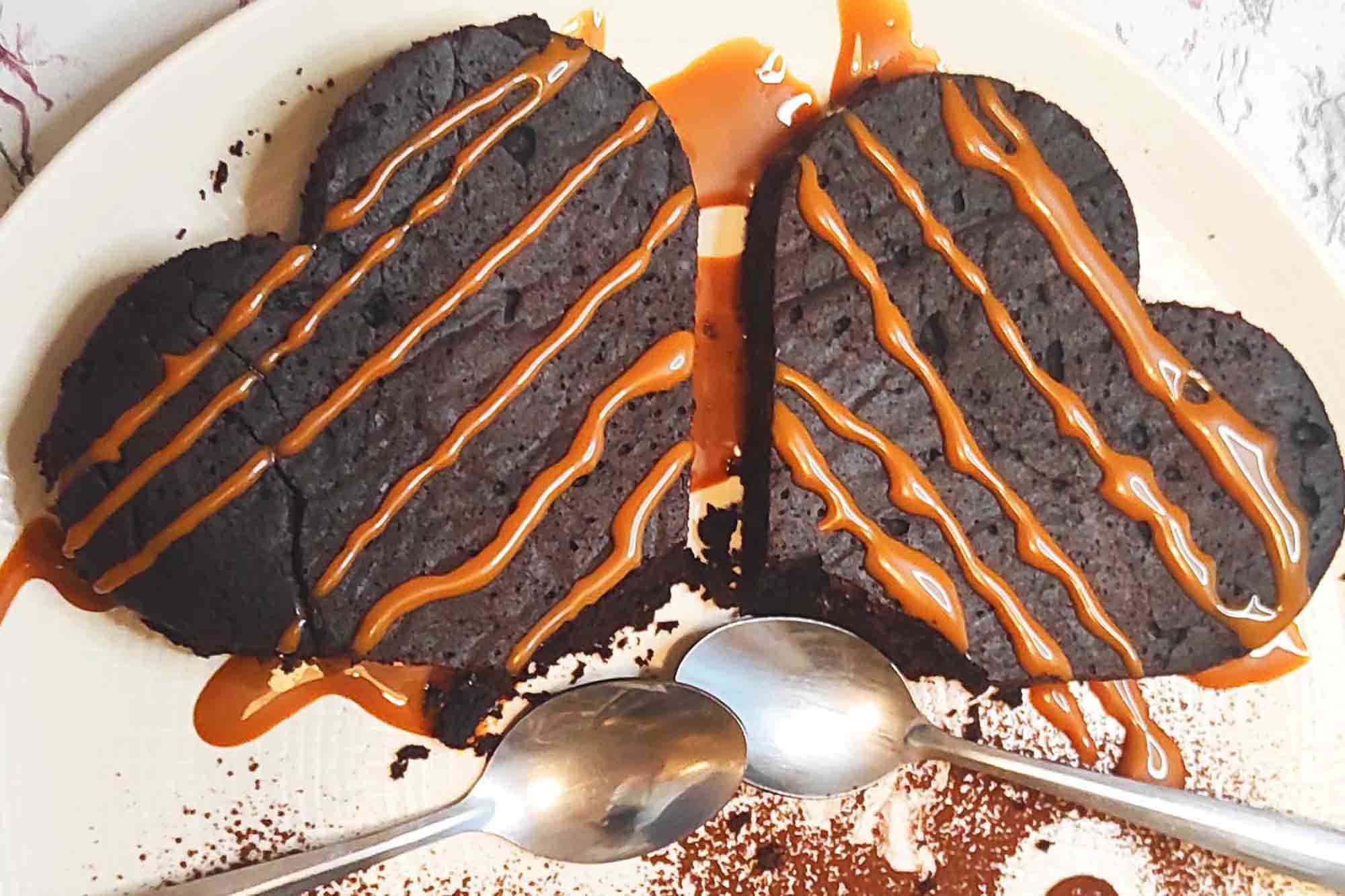 Easy Brownie Hearts – A Sweet Treat for Valentine’s Day (Video) - How To Make Recipes