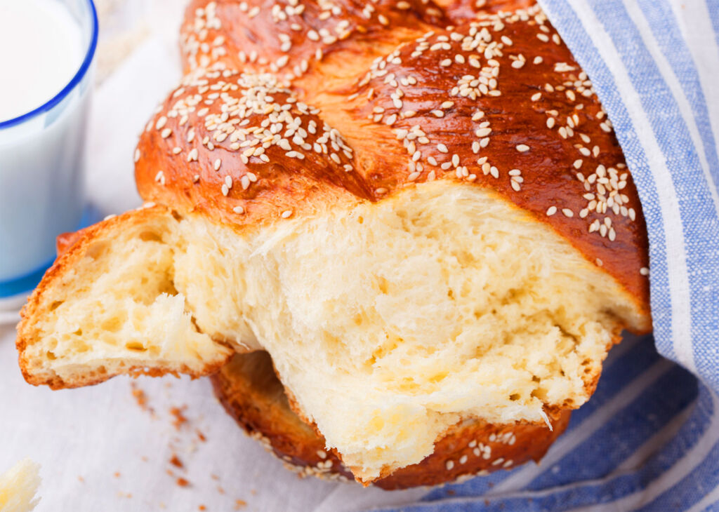 Braided Sweet Challah Bread Recipe (Video)