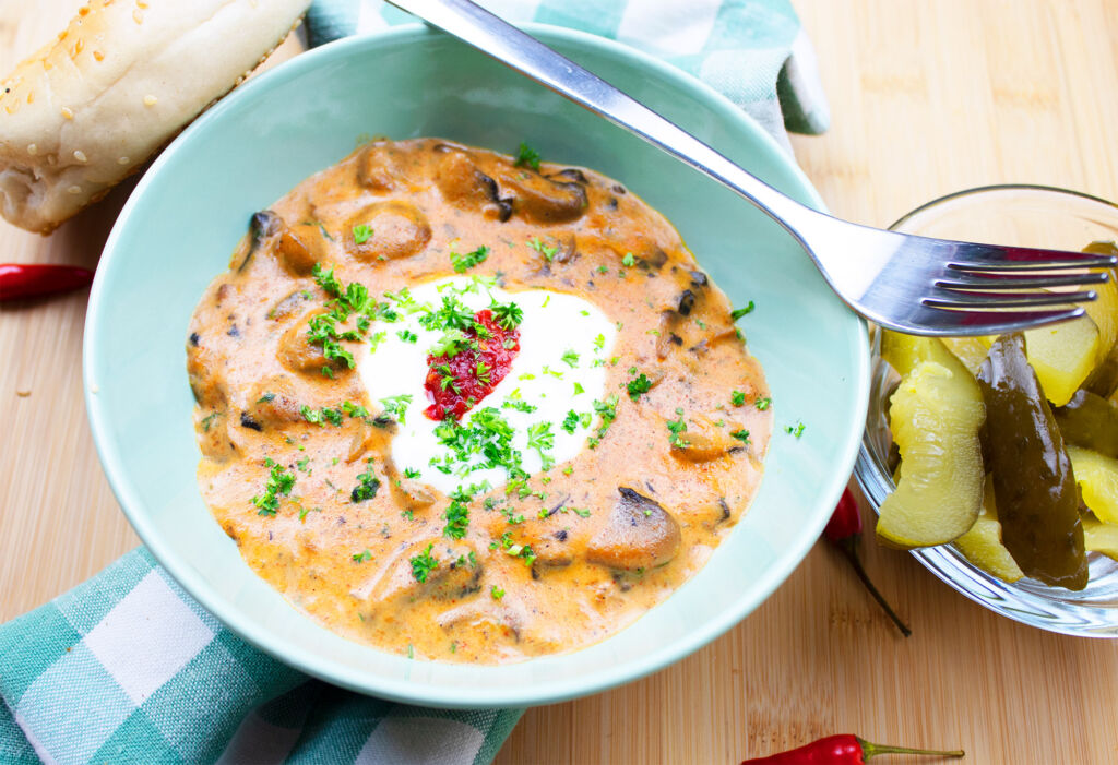 Creamy Mushroom Paprikash Recipe (Video)