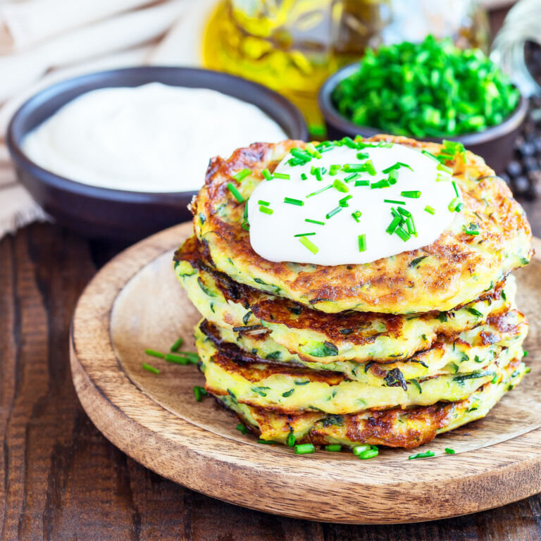 zucchini-fritters-video-recipe-gastroladies1