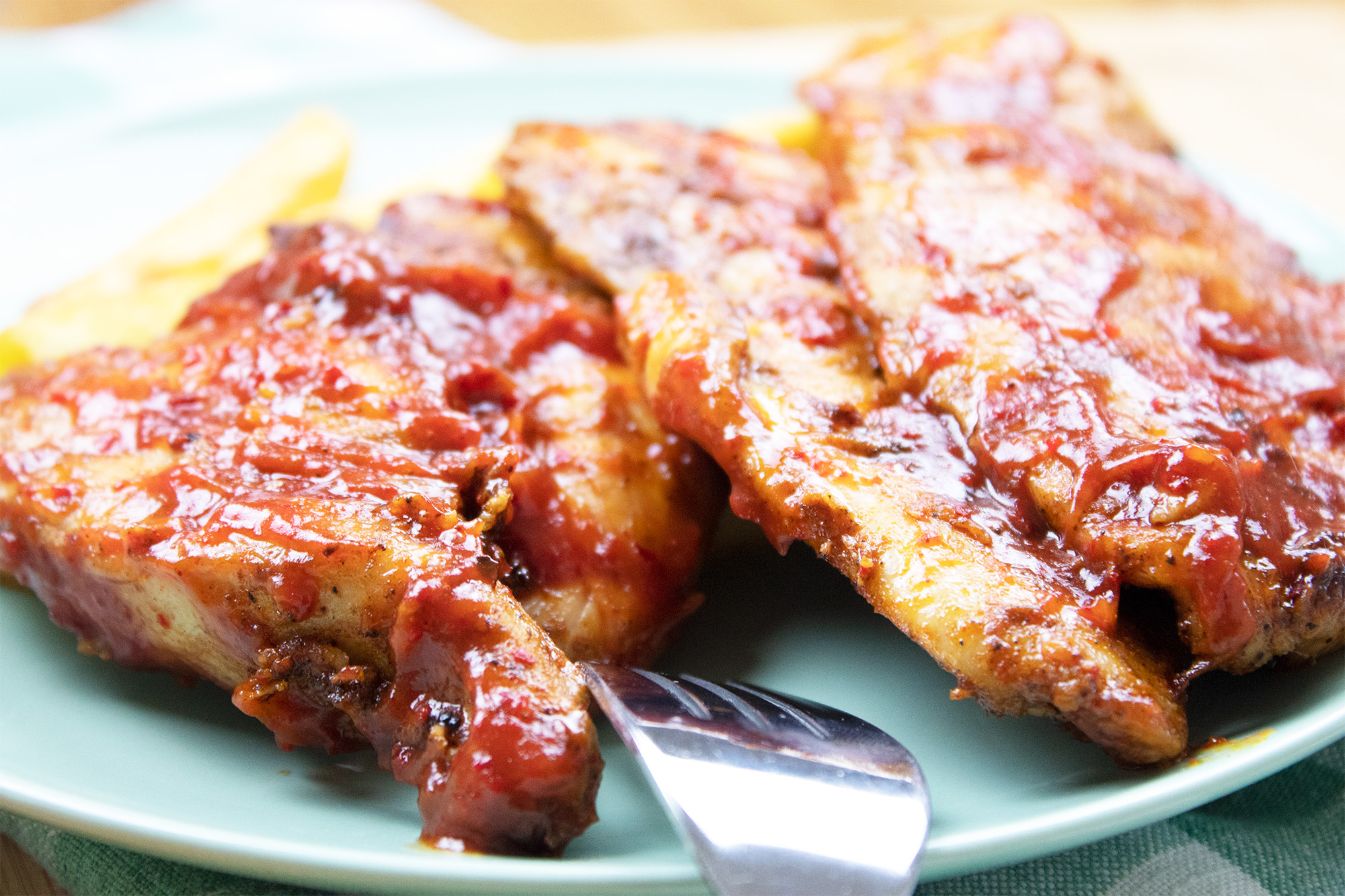 Gordon Ramsay’s Hot, Wooden Grilled Chicken Breast (Video) - How To