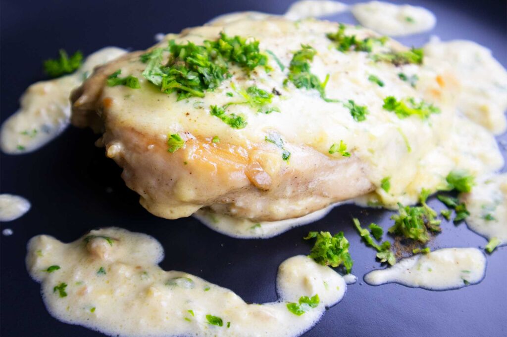 Chicken Breast With Garlic Cream Sauce (Video)