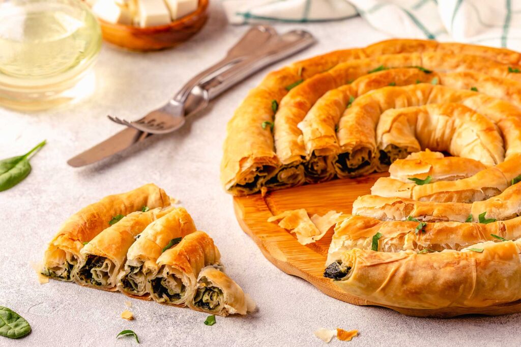 Spiral Spanakopita Traditional Greek Recipe (Greek Spinach Pie)