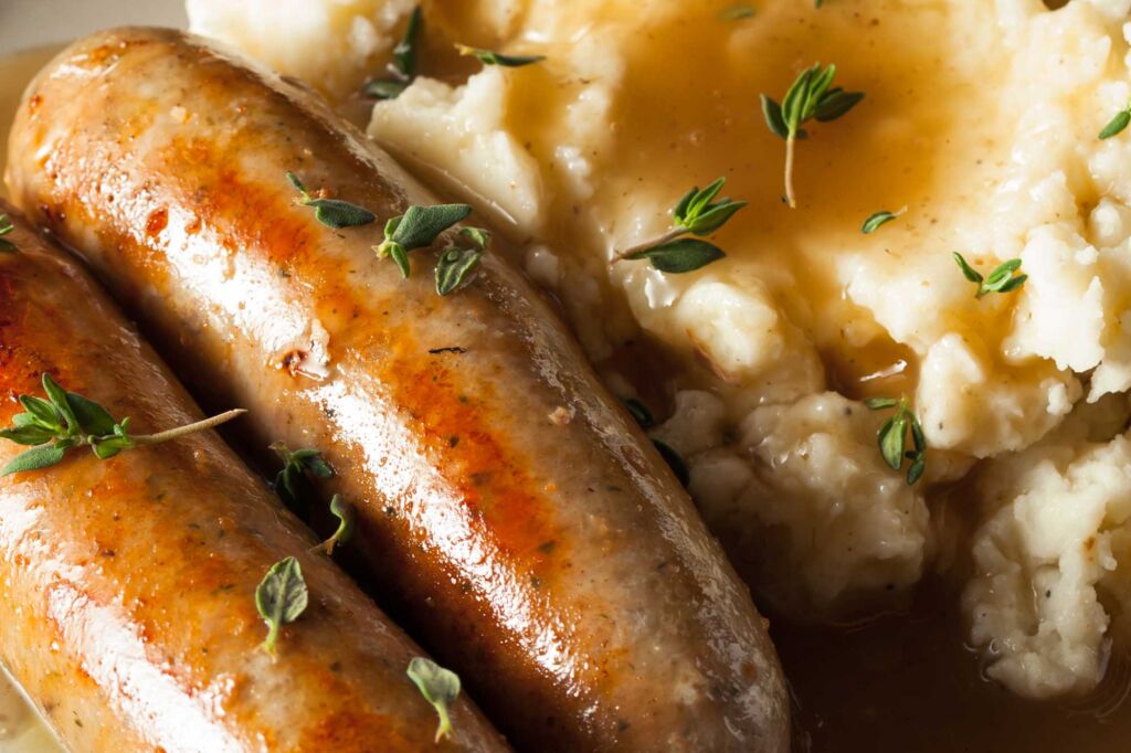 How To Make Irish Bangers and Mash - How To Make Recipes