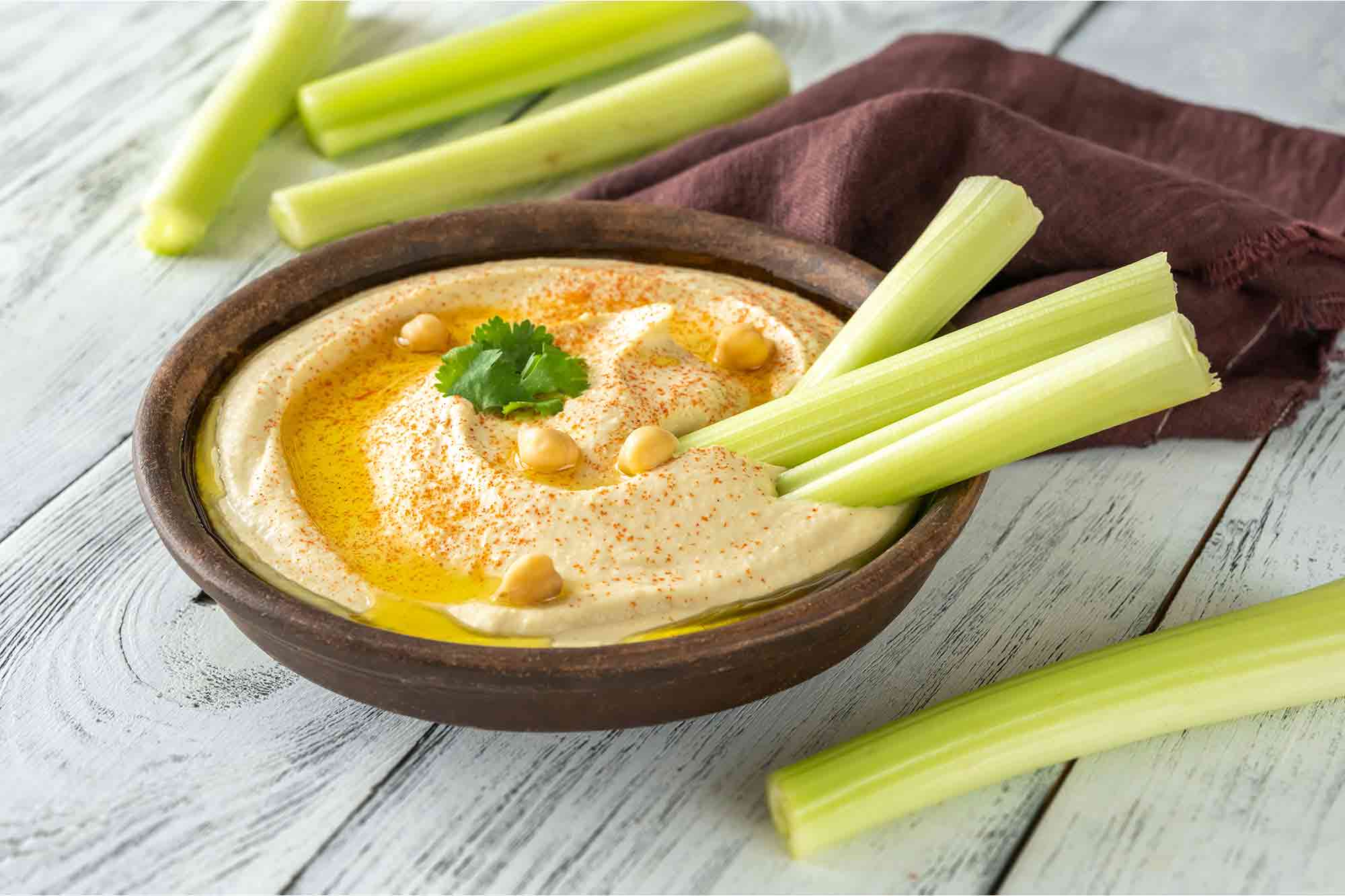 How To Make Easy And Better Hummus Than Store-Bought - How To Make Recipes