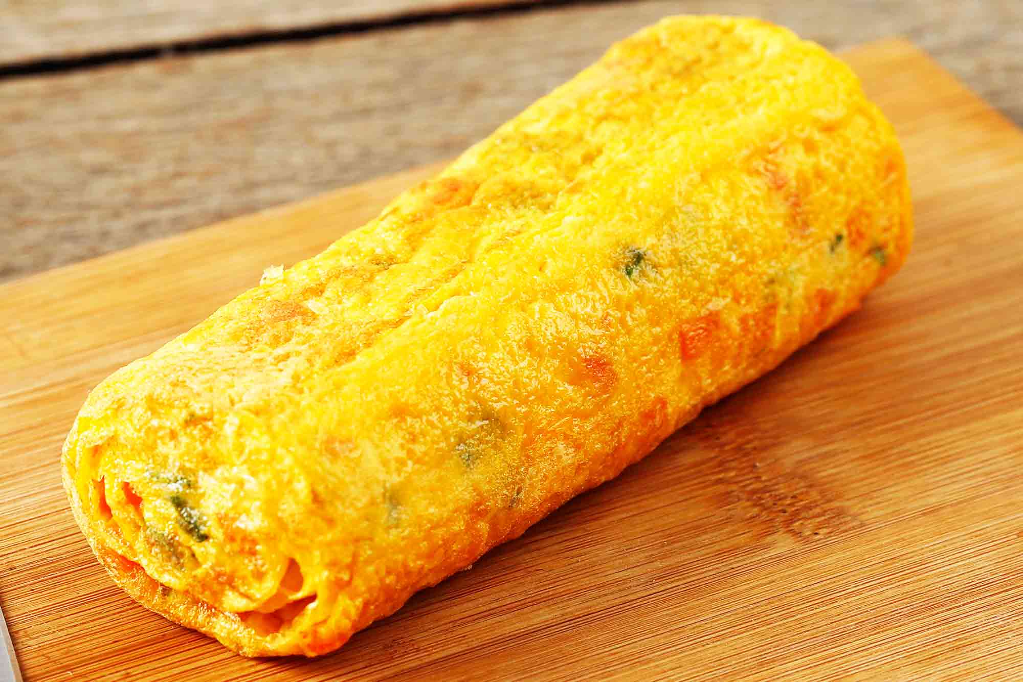 How To Make Cauliflower Roll With Cream Cheese (Video) How To Make