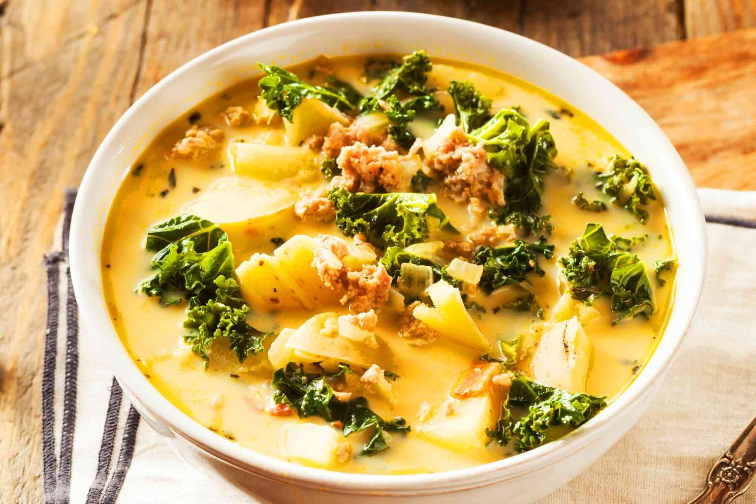 Hearty Zuppa Toscana Soup - How To Make Recipes