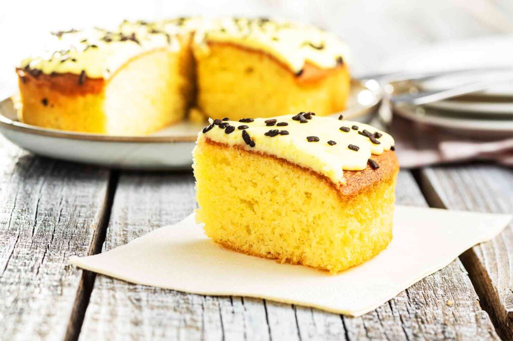 Lemon Drizzle Cake Recipe