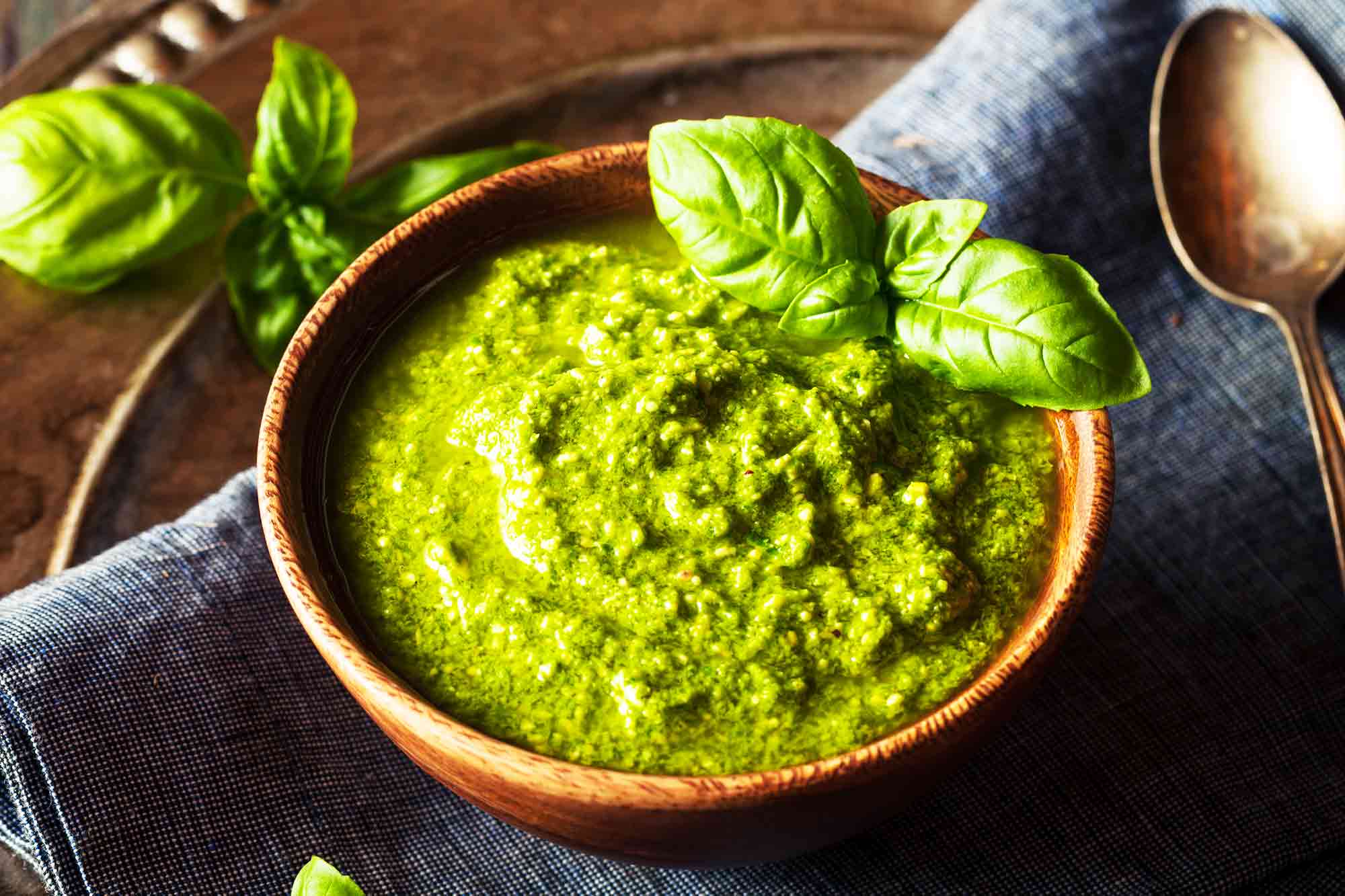 Classic Pesto Recipe How To Make Recipes classic-pesto-recipe-how-to-make-recipes