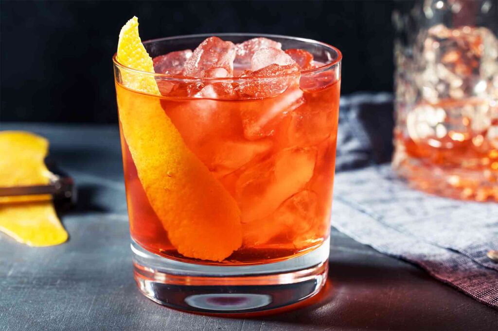 Classic Negroni Cocktail Recipe