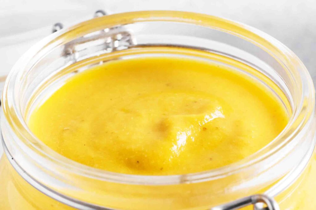 Homemade Creamy Cheddar Cheese Sauce Recipe