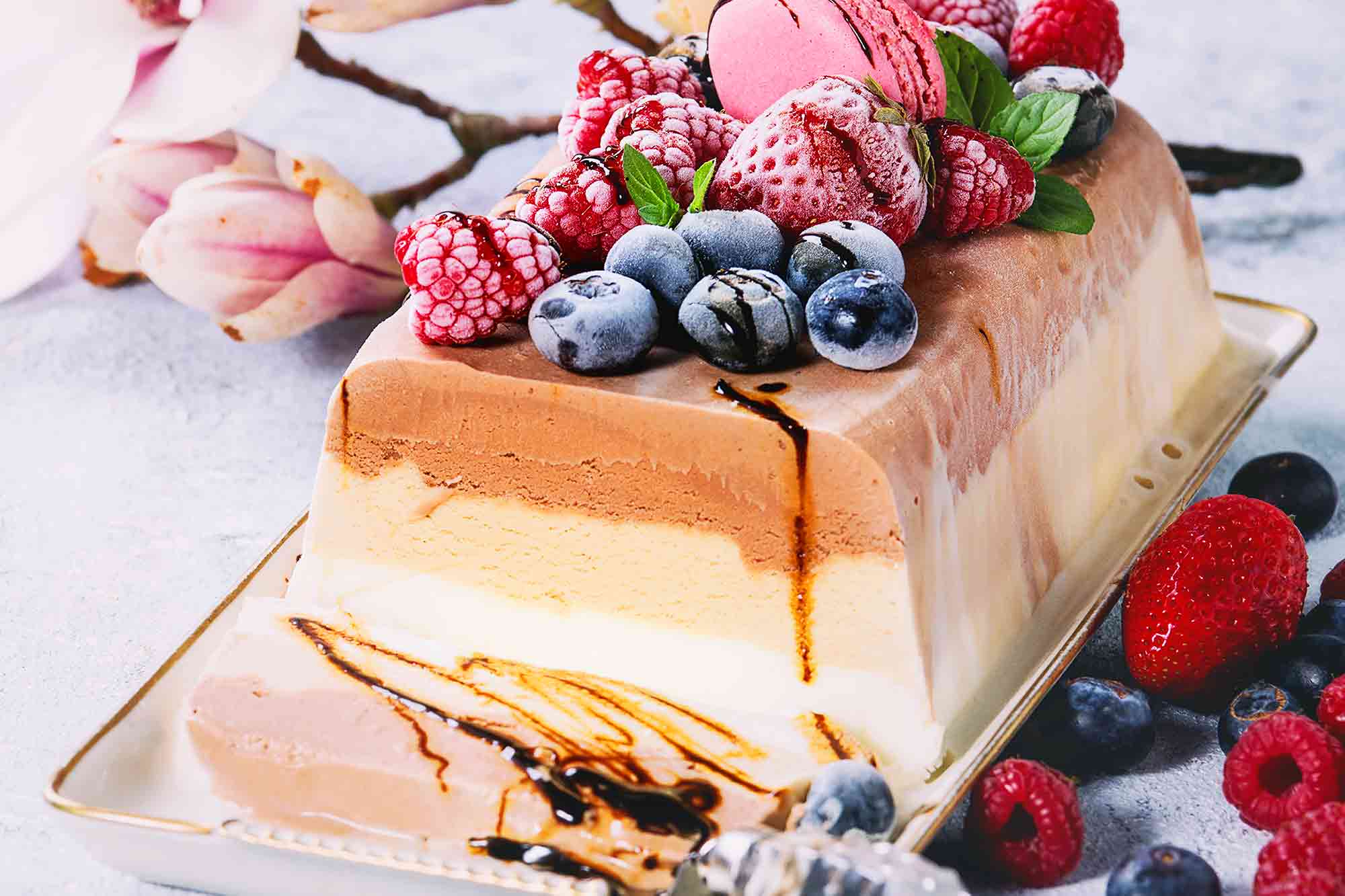 Mint Brownie Ice Cream Cake - Wood & Spoon