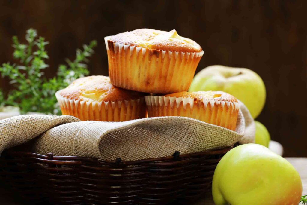 Homemade Apple Muffins