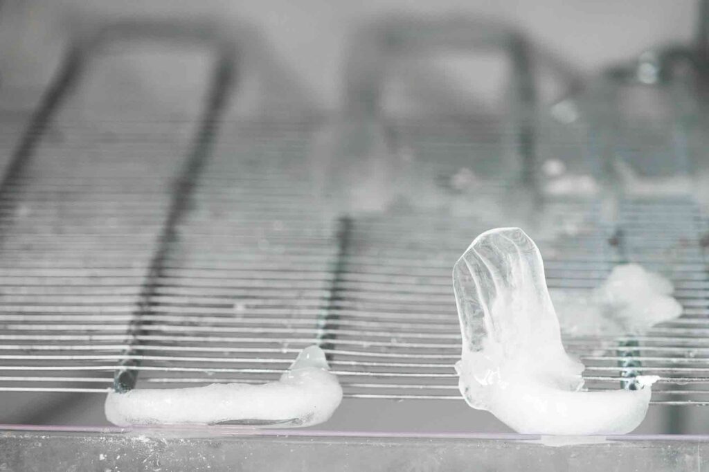 Defrost And Clean Your Freezer