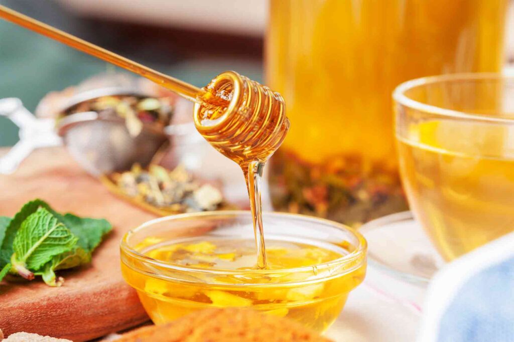 Can heating honey turn it toxic?