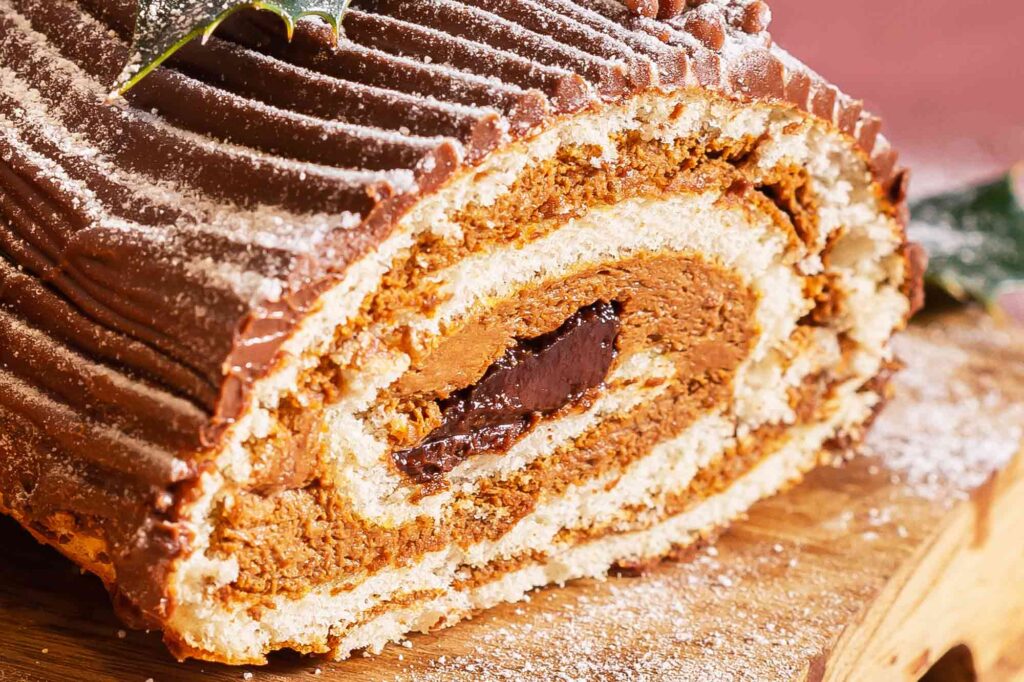 Chocolate Yule log Cake Recipe