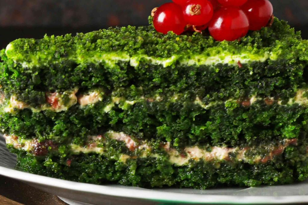 Green Redcurrant Cake for St. Patrick's Day