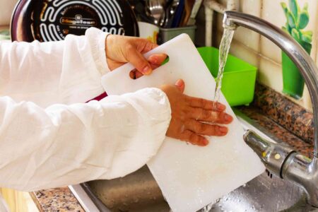 Keep Your Cutting Board Clean in 3 Simple Steps