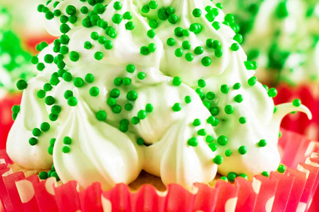 Christmas Tree Shape Cupcakes Recipe